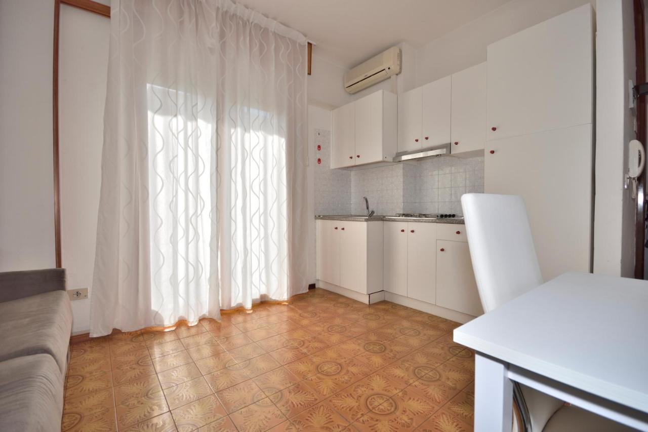 Residence Ranieri Бибионе Экстерьер фото