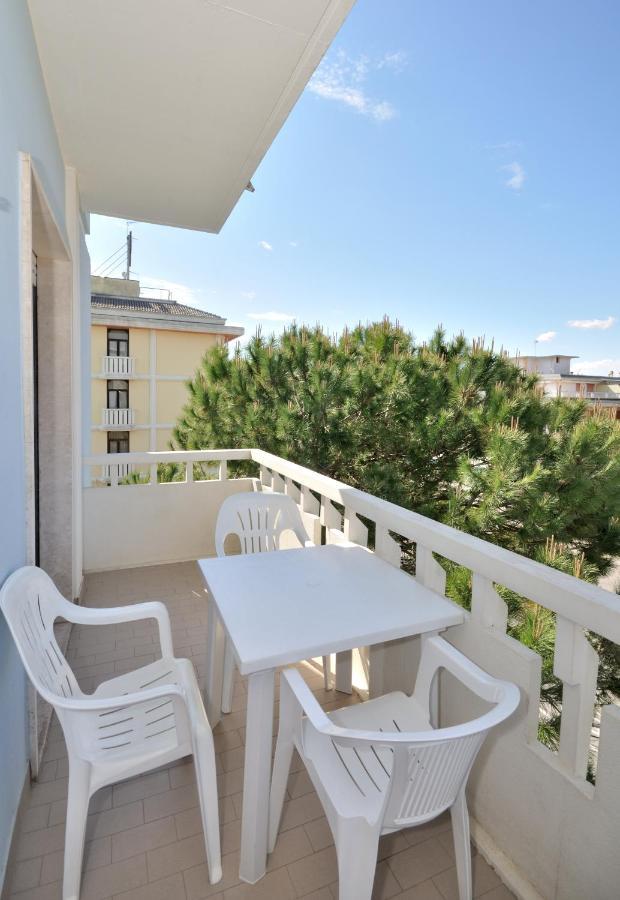 Residence Ranieri Бибионе Экстерьер фото